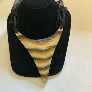 Womens large‎ faux stone tribal design necklace art deco